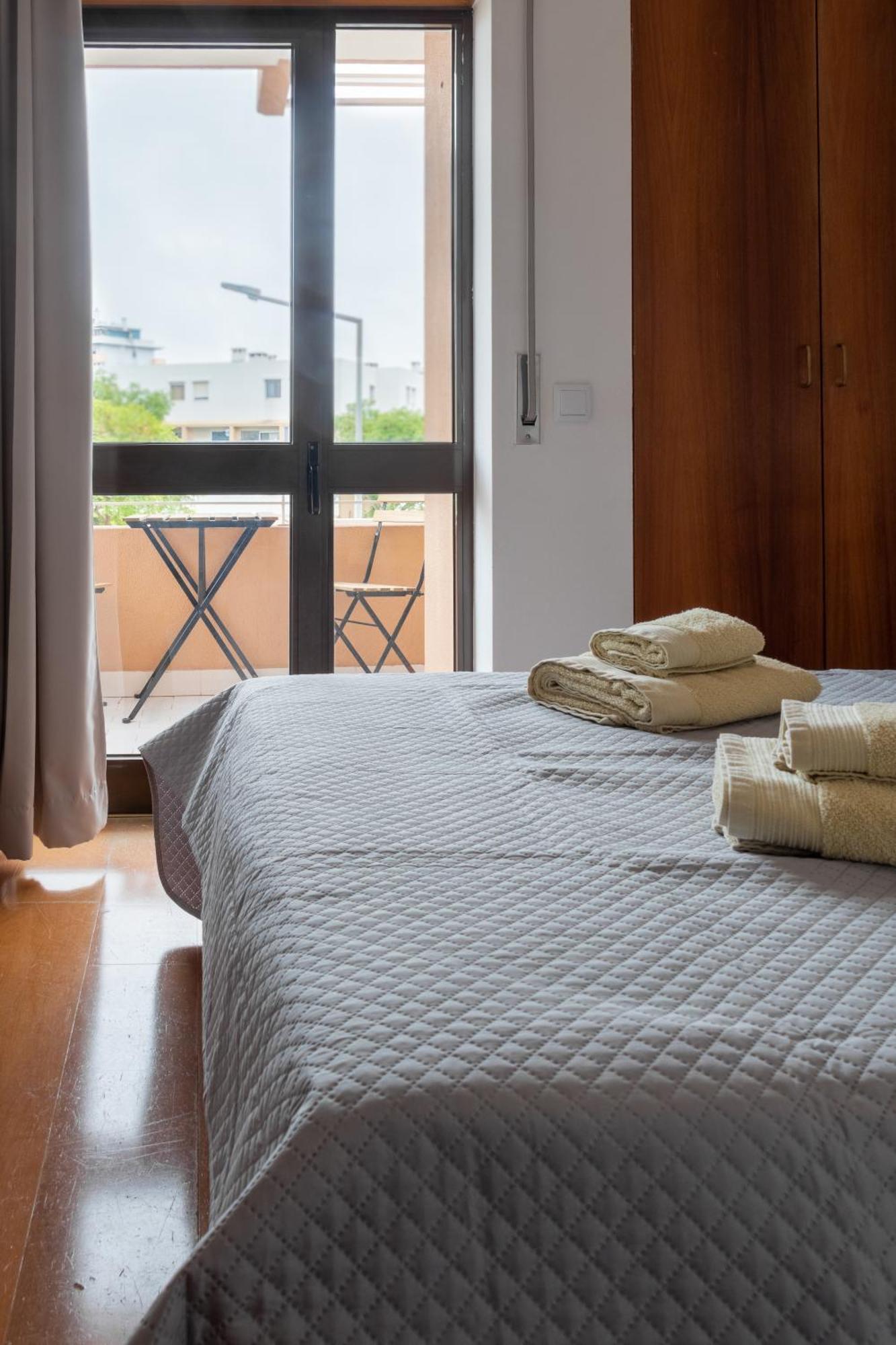 Blife Ricardya Private Rooms Faro Exterior foto